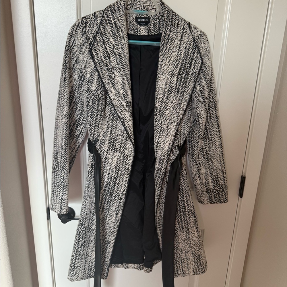 B&W Fit and Flare Coat - Picture 3 of 4